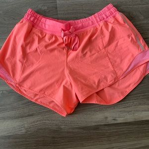Lululemon hotty hot shorts